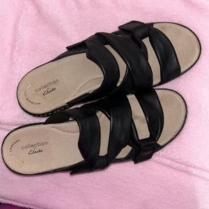 MOVING SALE ADDITIONAL 10%-30%  PLUS DISCOUNTED SHIPPING* Clark’s Leather Sandal